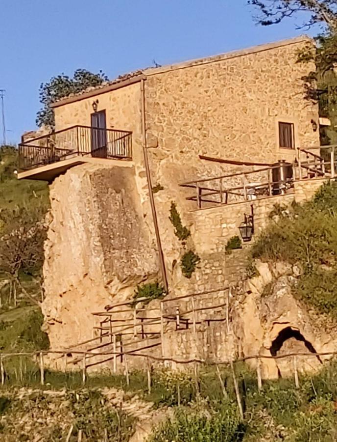 La Casa Sulla Roccia Enna