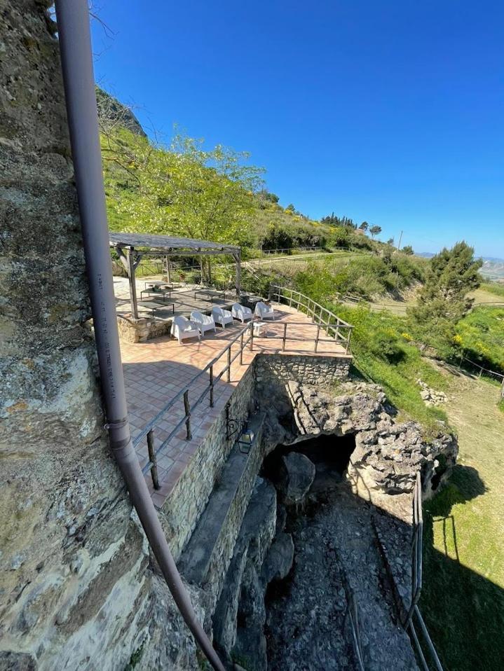 La Casa Sulla Roccia *